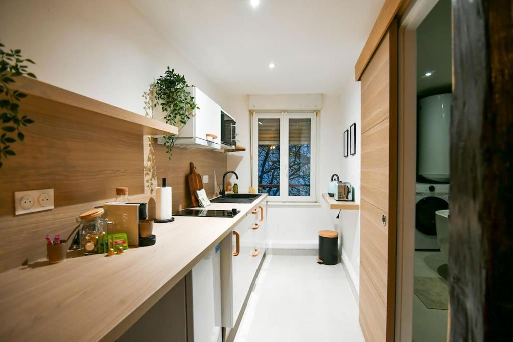 Le Petit Bali Apartment Selestat Luaran gambar